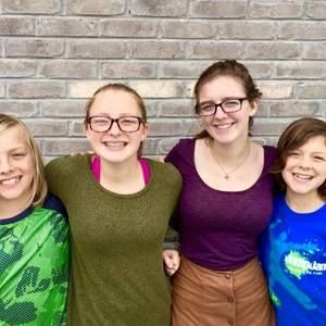 Meet your Posher, Marisa